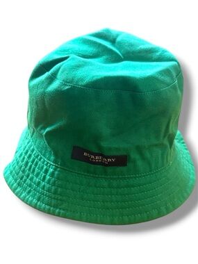 Burberry Kids London Reservable Green Bucket Hat - New with Tags